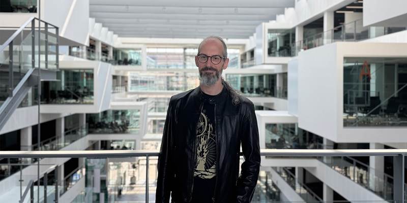 Professorportræt: Luca Aiello vil gøre internettet til et bedre sted